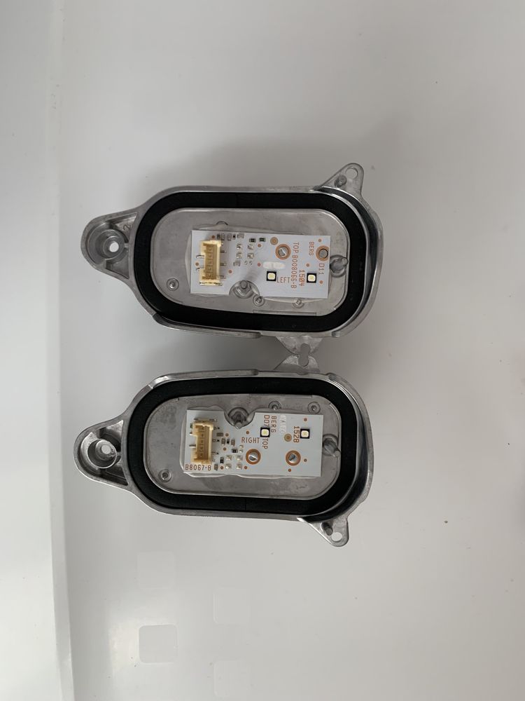 Блок фари LED модуль Audi q5 дхо 8r0941475B 8r0941476B Лед