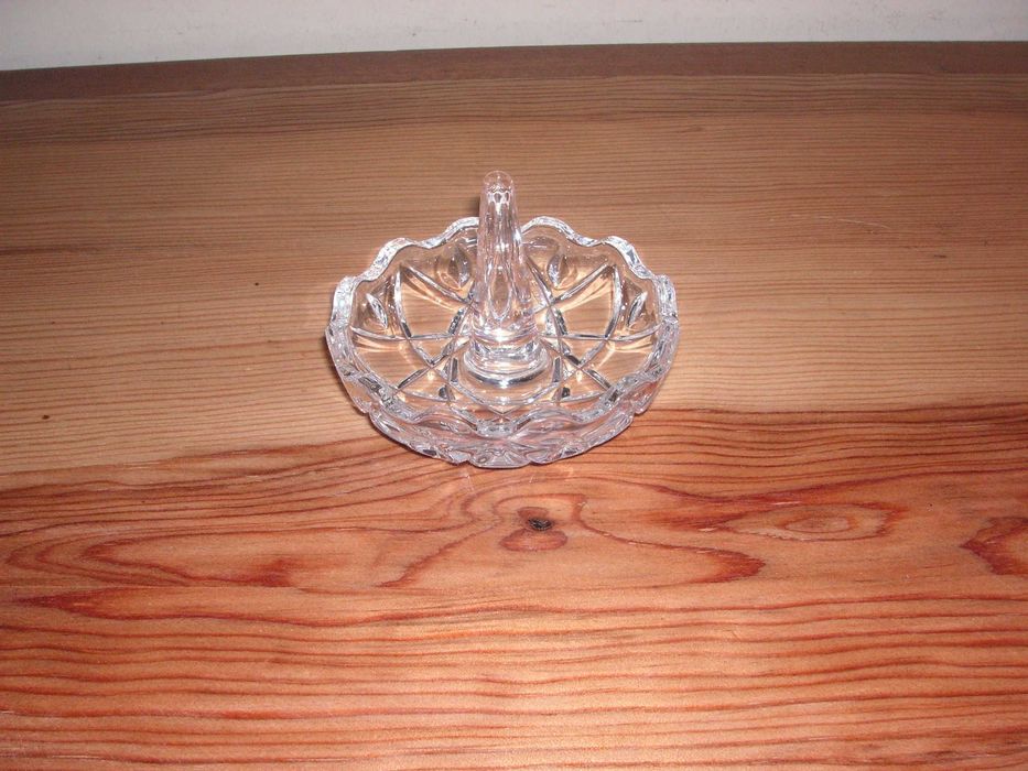Suporte para Vela e Galheteiro em Vidro, Aneleira e Folhas em Cristal