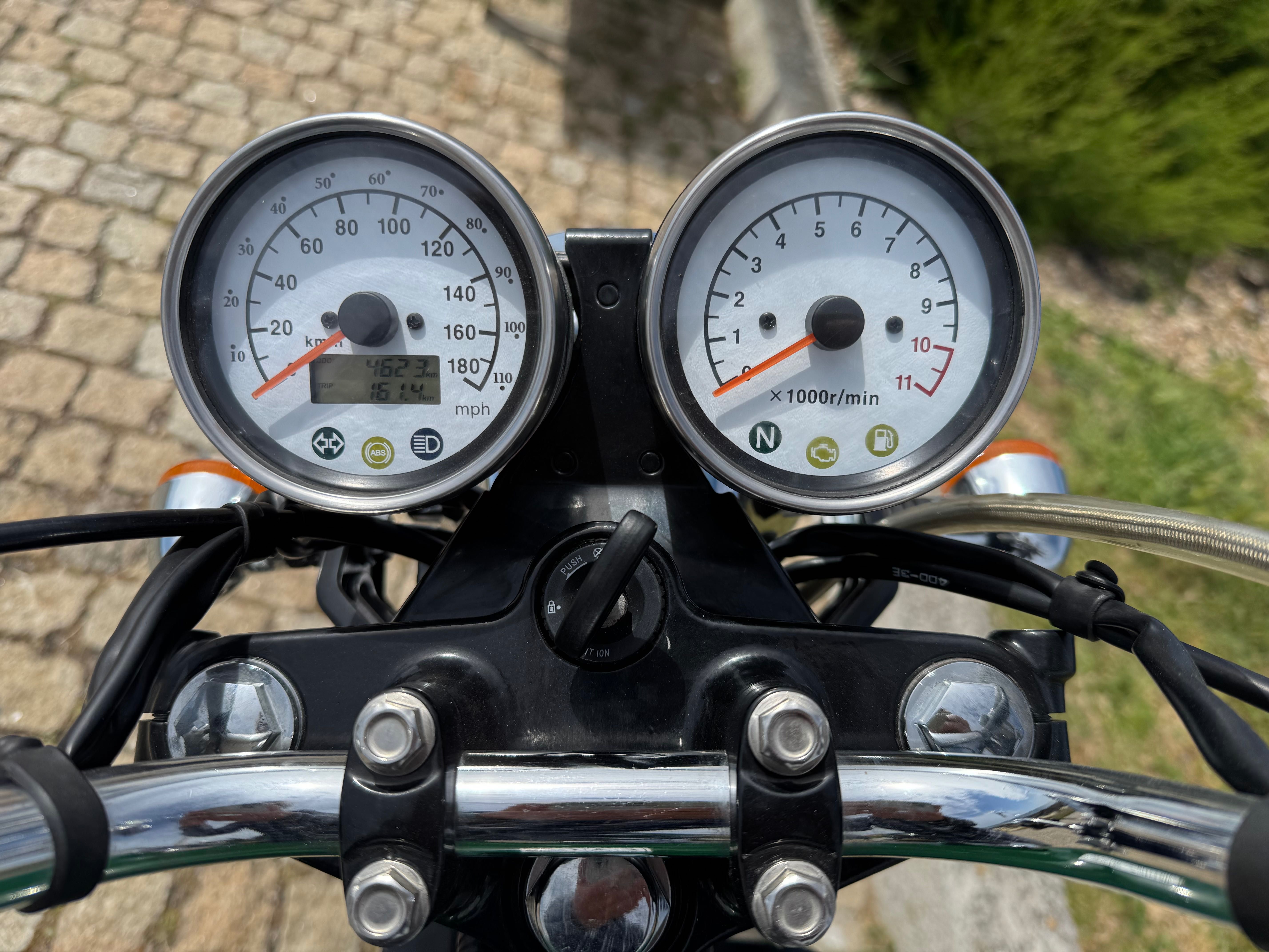 Mash 500, como nova