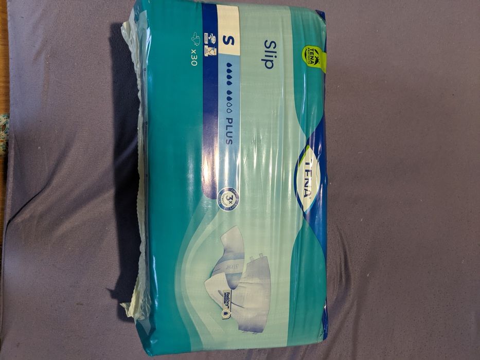 Памперсы для взрослых, пеленки