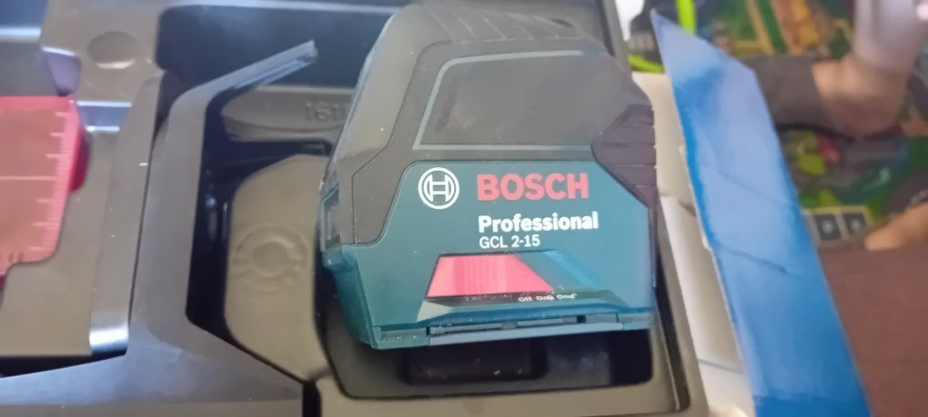 Laser liniowo punktowy Bosch Professional GCL 2-15