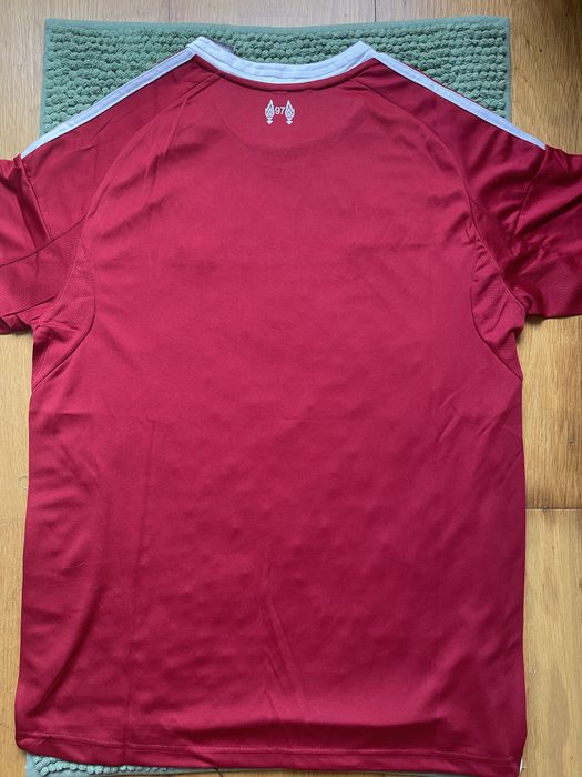 Camisola Liverpool principal 25/26