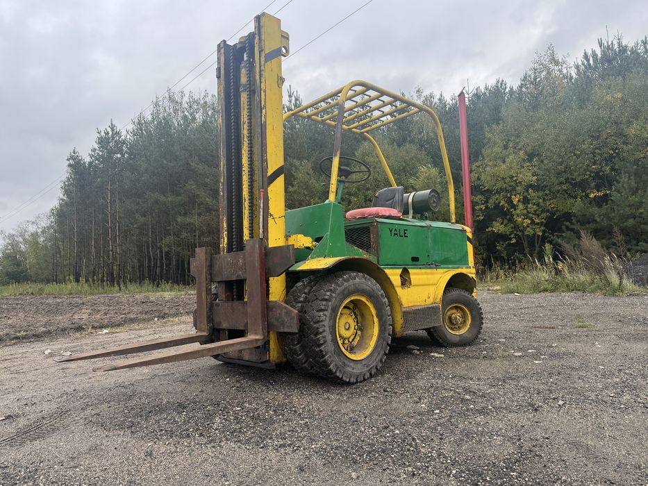 Wózek widłowy YALE benzynowy