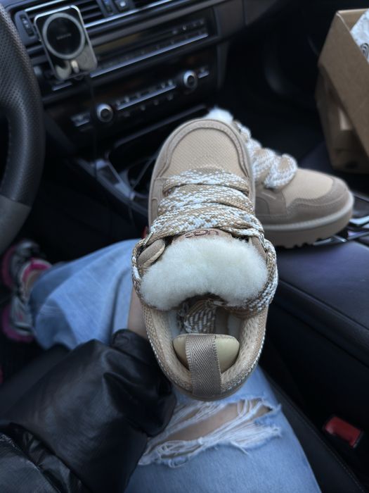 Зимові жіночі уги UGG Lowmel хутро Tasman натуральне