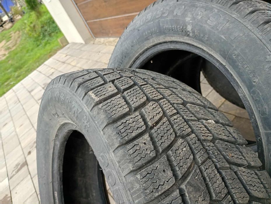 Opony zimowe R16 205/55