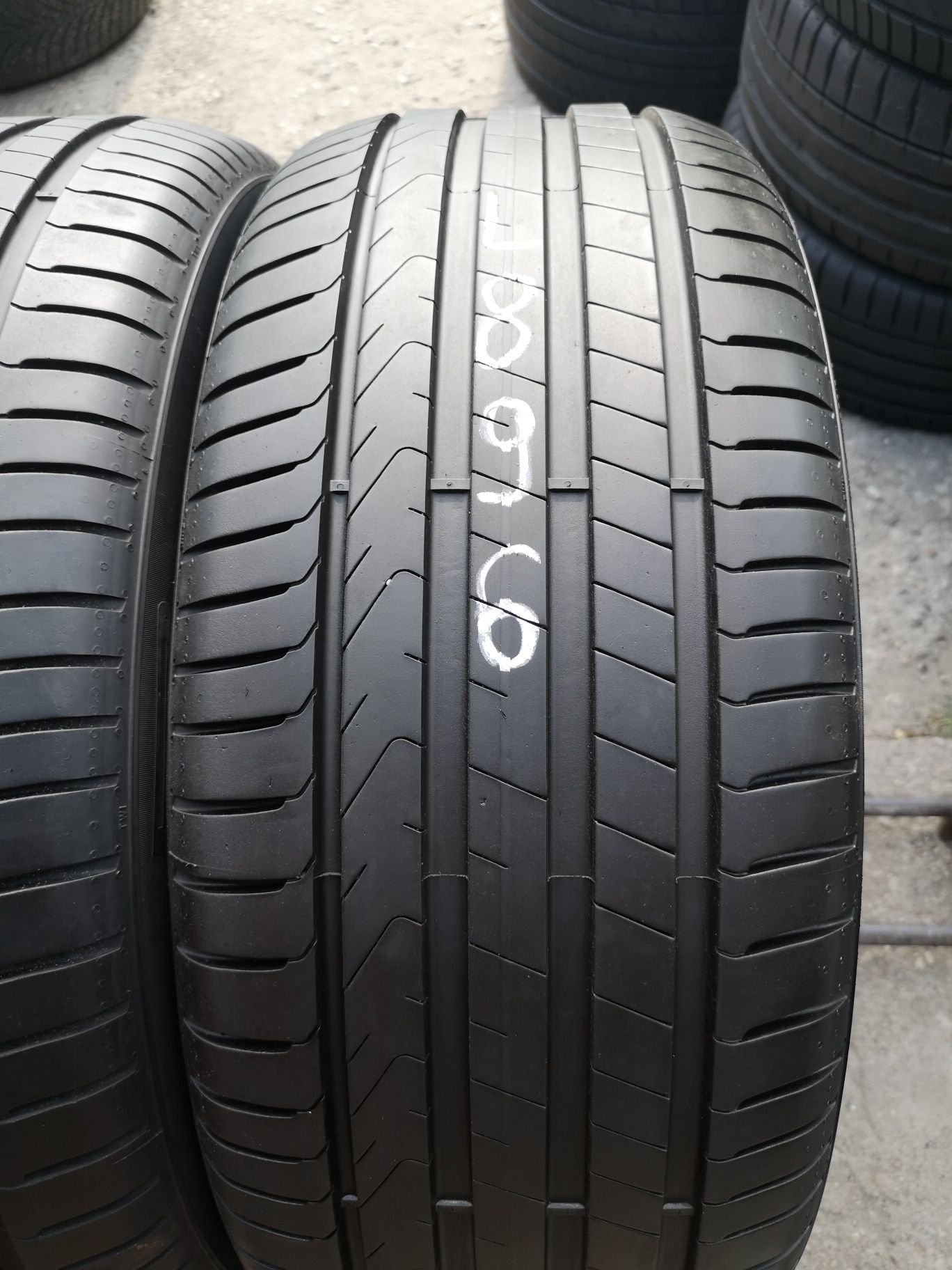 Opony letnie 255/45/19 Pirelli 2szt 6mm 2021r