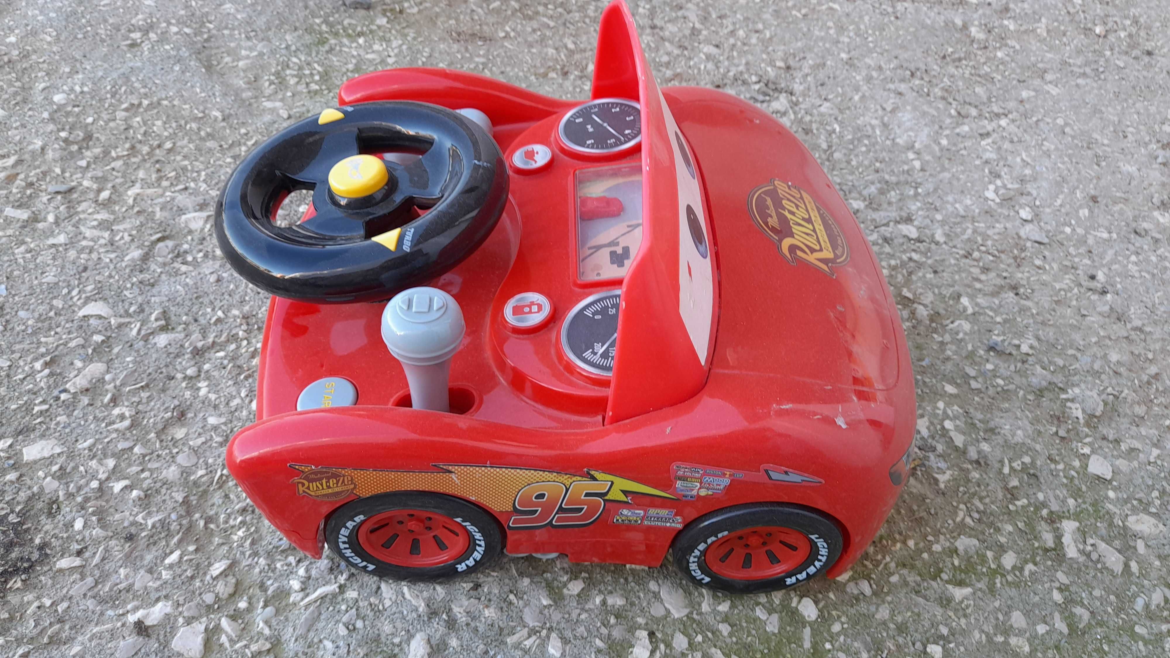 Carro faisca mcqueen