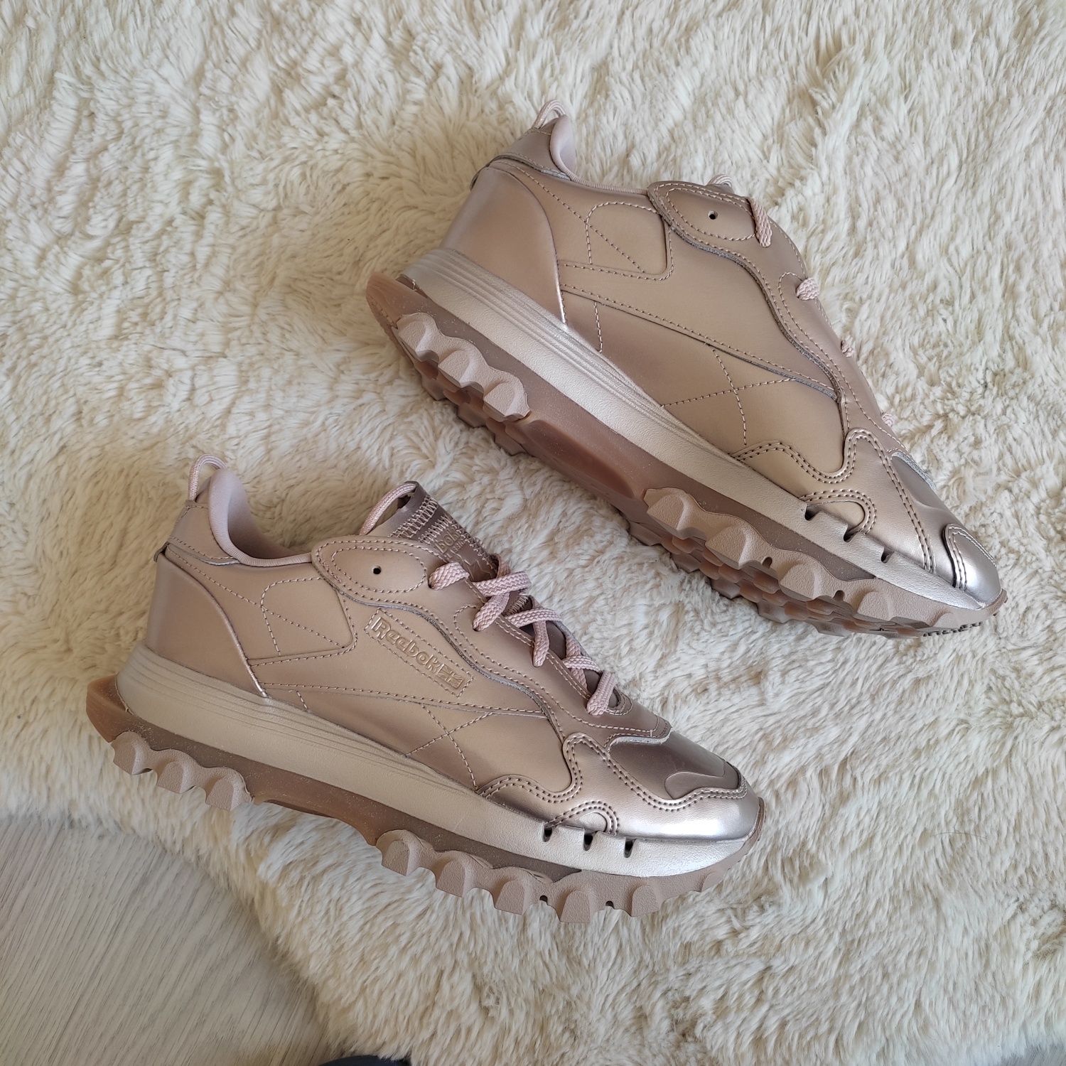 Reebok Cardi B Classic Leather