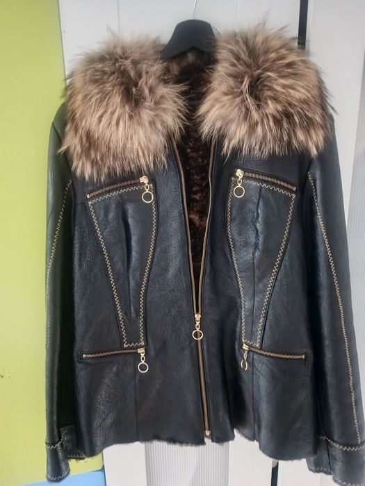 Kożuch damski, płaszcz zimowy, futro owcze