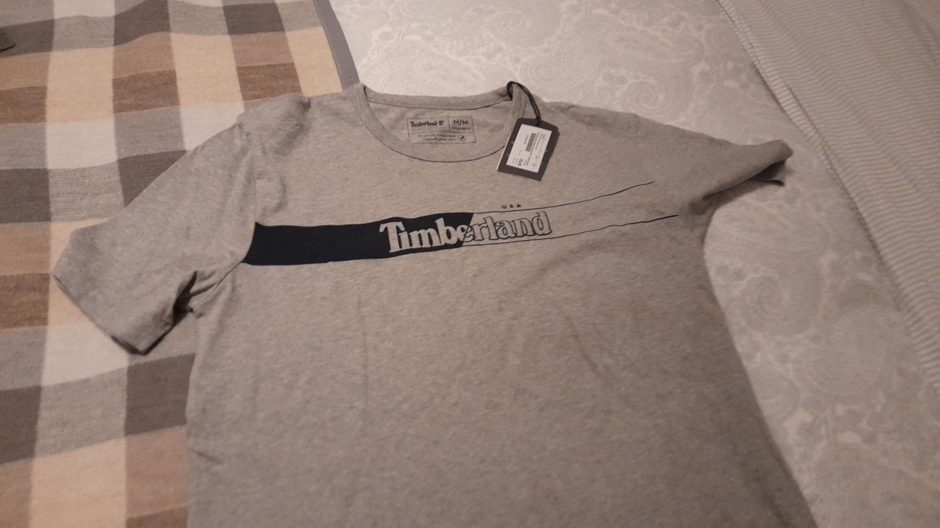 Vendo tshirt da timberland cinza nova, M