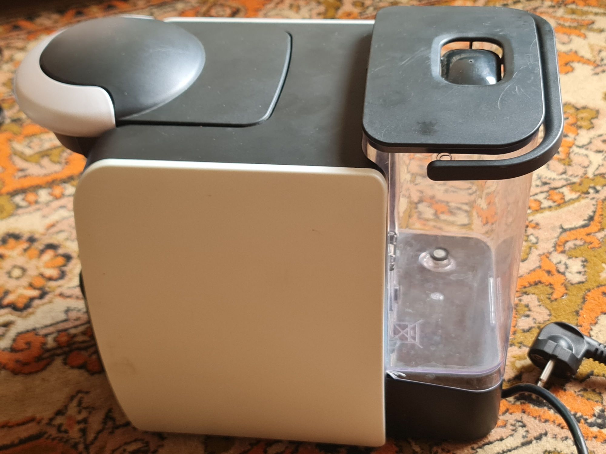 Капсульная кофеварка Tassimo Tas 4011