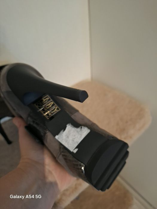 Продам ботильоны