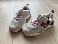 Buty sportowe z myszką Minnie rozmiar 26 ZARA