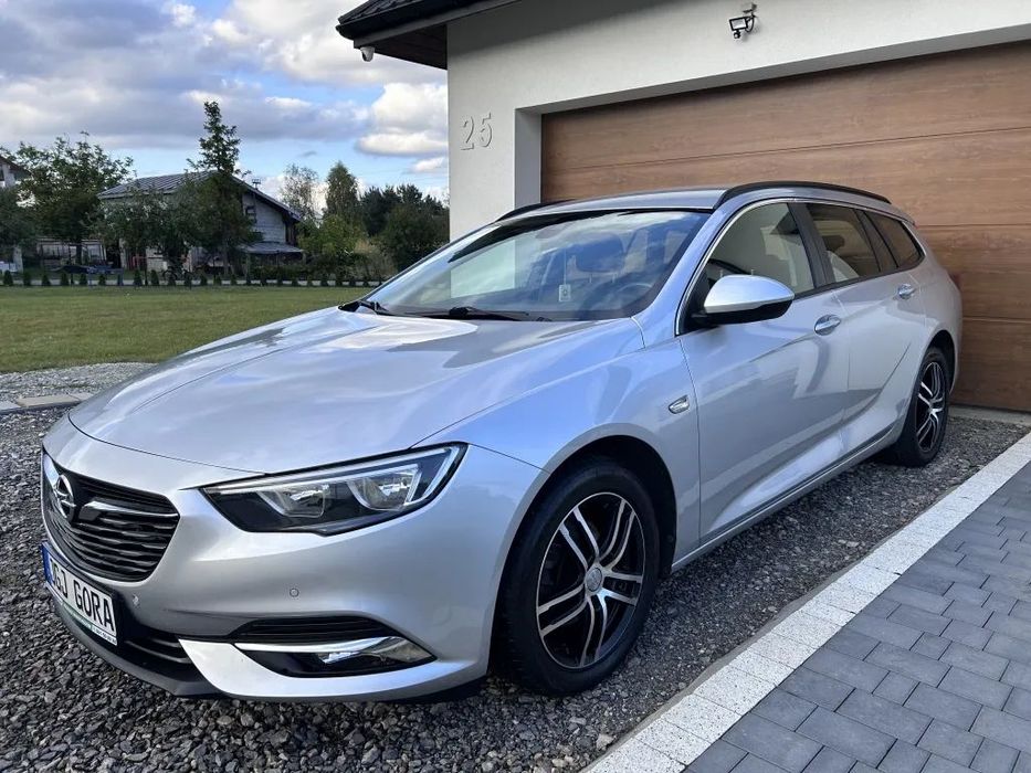 Opel Insignia Opel Insignia 1.6 CDTI 110 KM czujniki przód tył klima RATY ZAMIANA