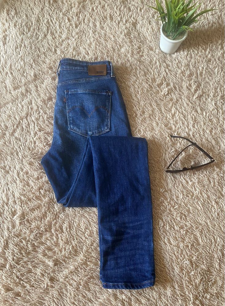 Джинси жіночі Levi’s з високою посадкою скіні