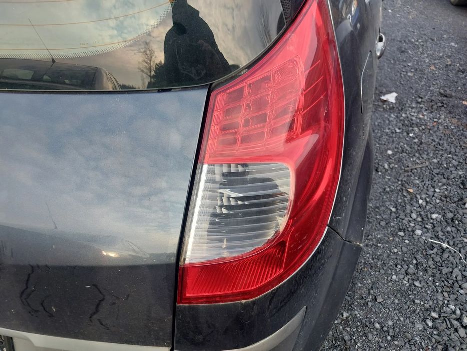 RENAULT SCENIC II LAMPA LEWY PRAWY TYŁ TYLNA LEWA PRAWA TEB66 43/10