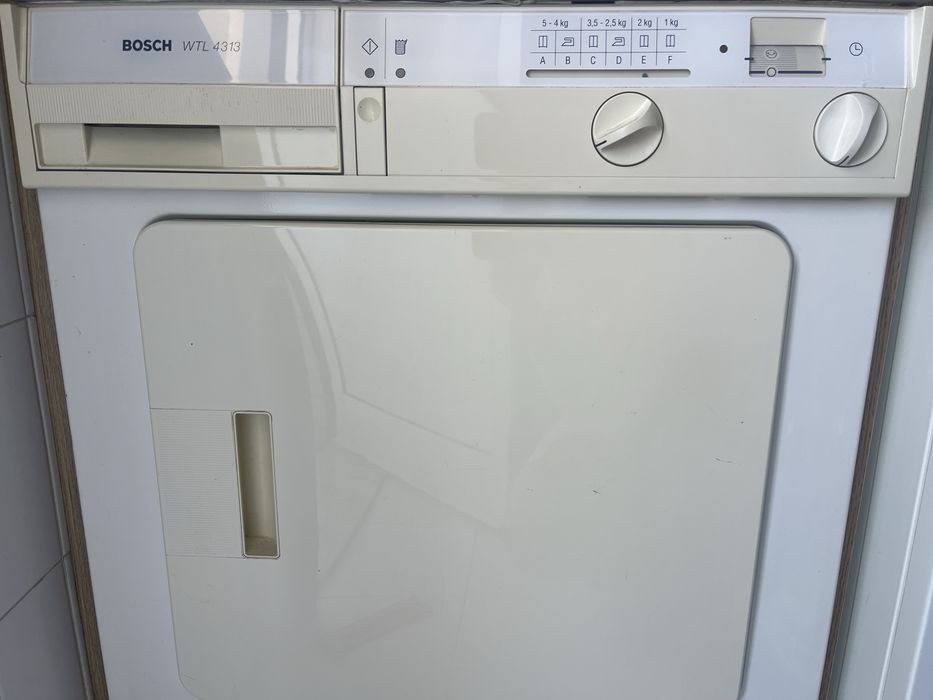 Maquina de secar BOSCH nova