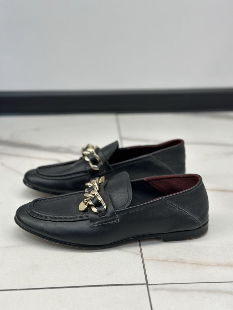 Шкіряні лофери Tommy Hilfiger 38р