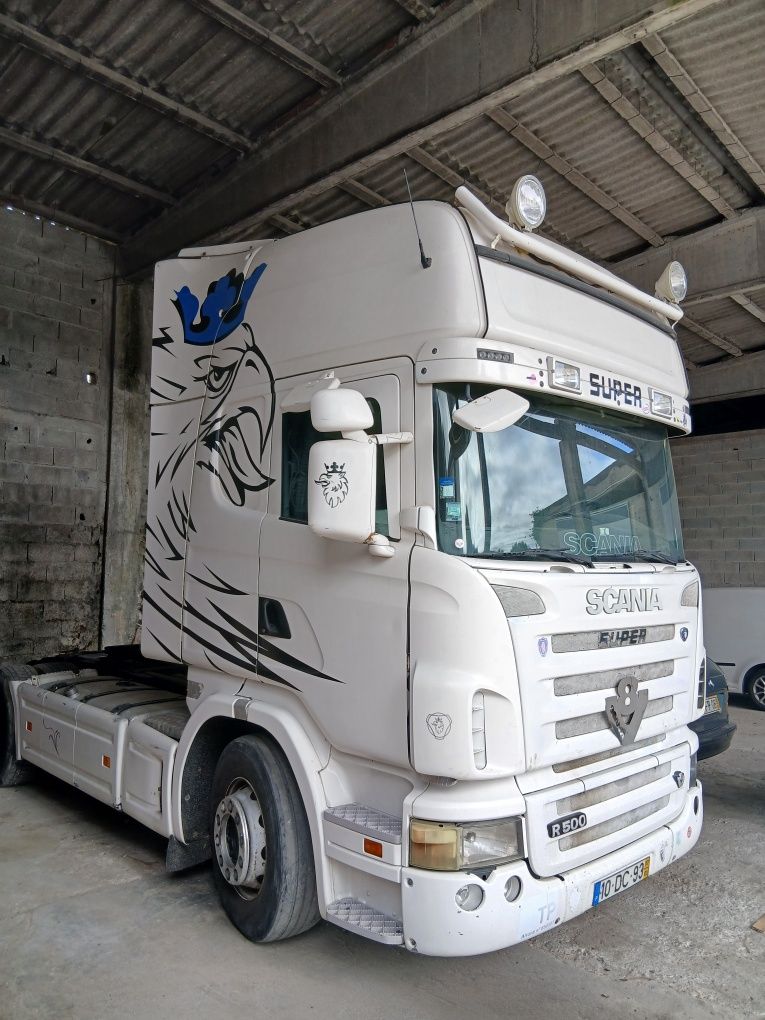 Scania R500 em bom estado