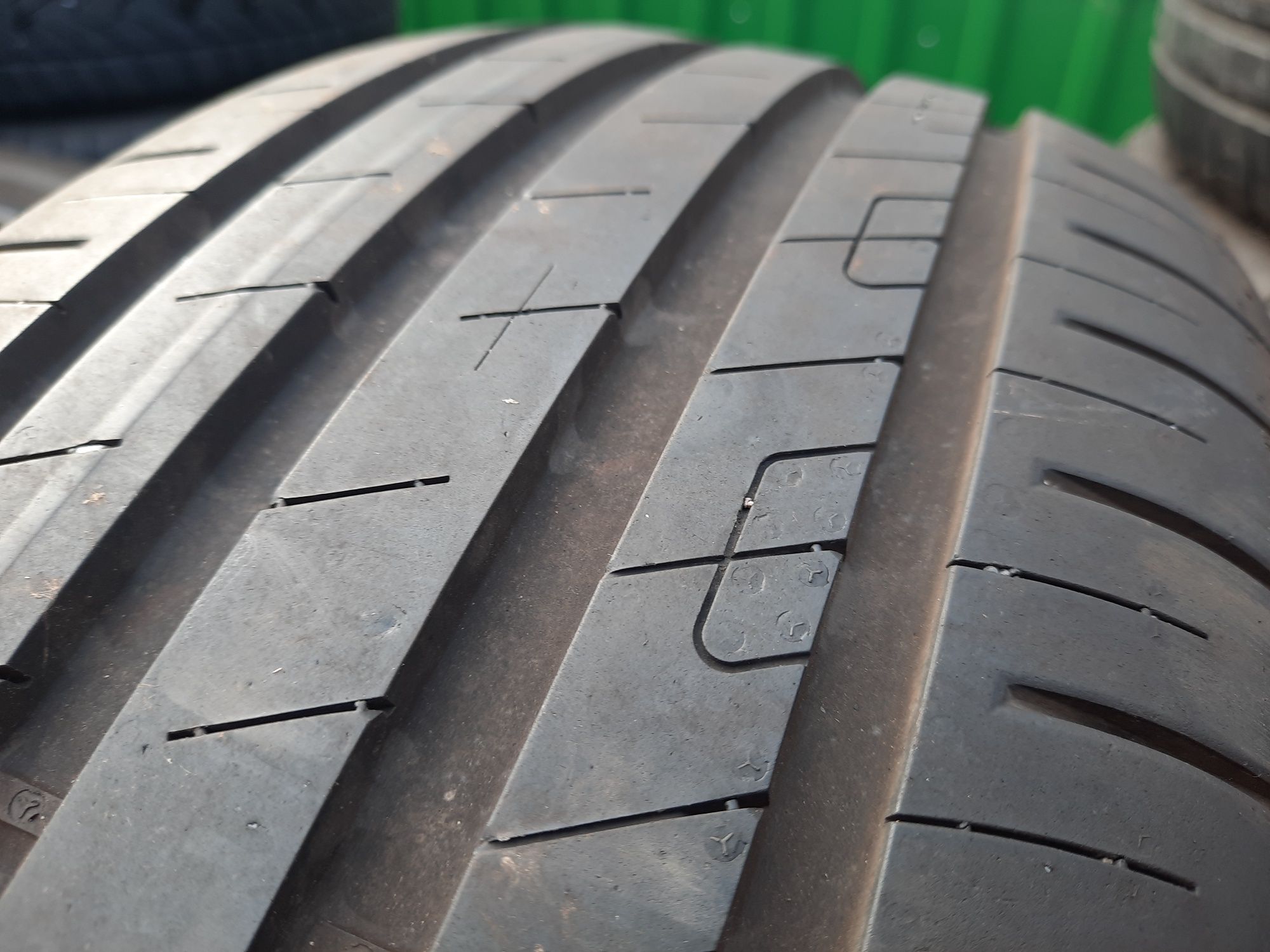 Літні шини (летняя резина) 205/55r17 GoodYear Efficient Grip Performan