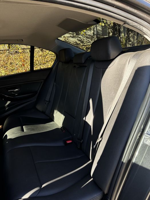 BMW F30 2014 року, 2.0 бензин, автомат