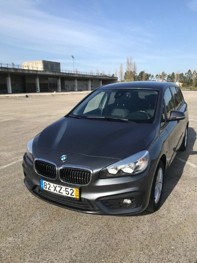 Vendo BMW 216D Rigorosamente impecável.