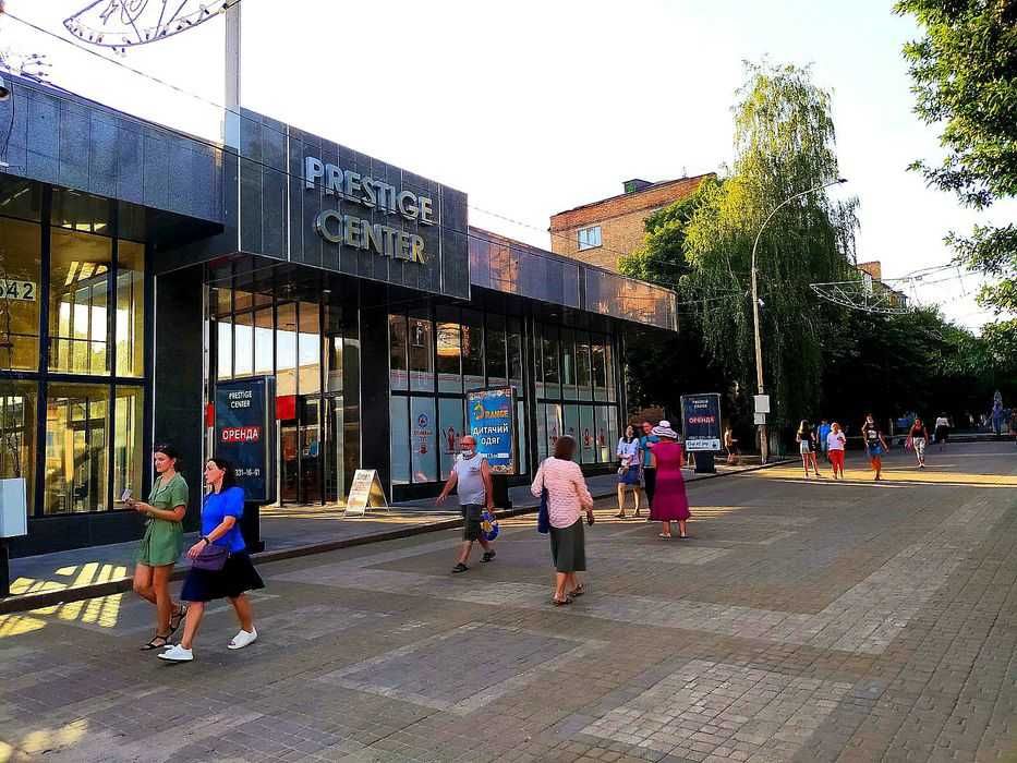 Оренда комерційних приміщень в центрі міста Буча.