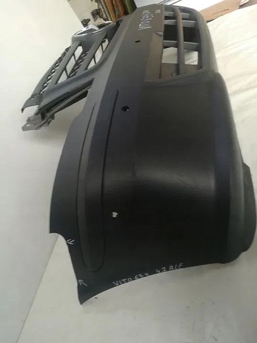 Zderzak Mercedes Vito 639 Uszkodz