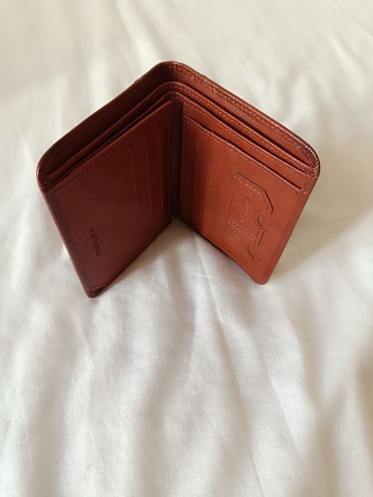 Carteira nova nunca uzada