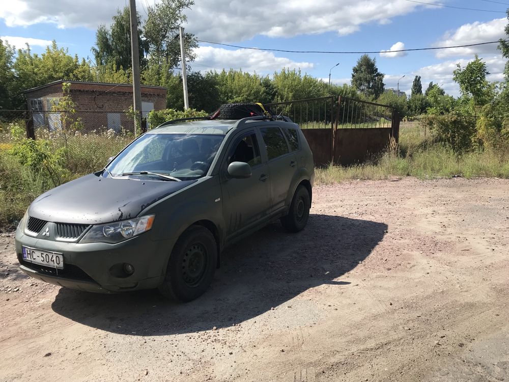 Outlander XL 2,0 DI-D МКПП