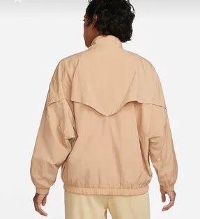 Женская вітровка Nike Sportswear  ( легенька вітровка ) ОРИГІНАЛ