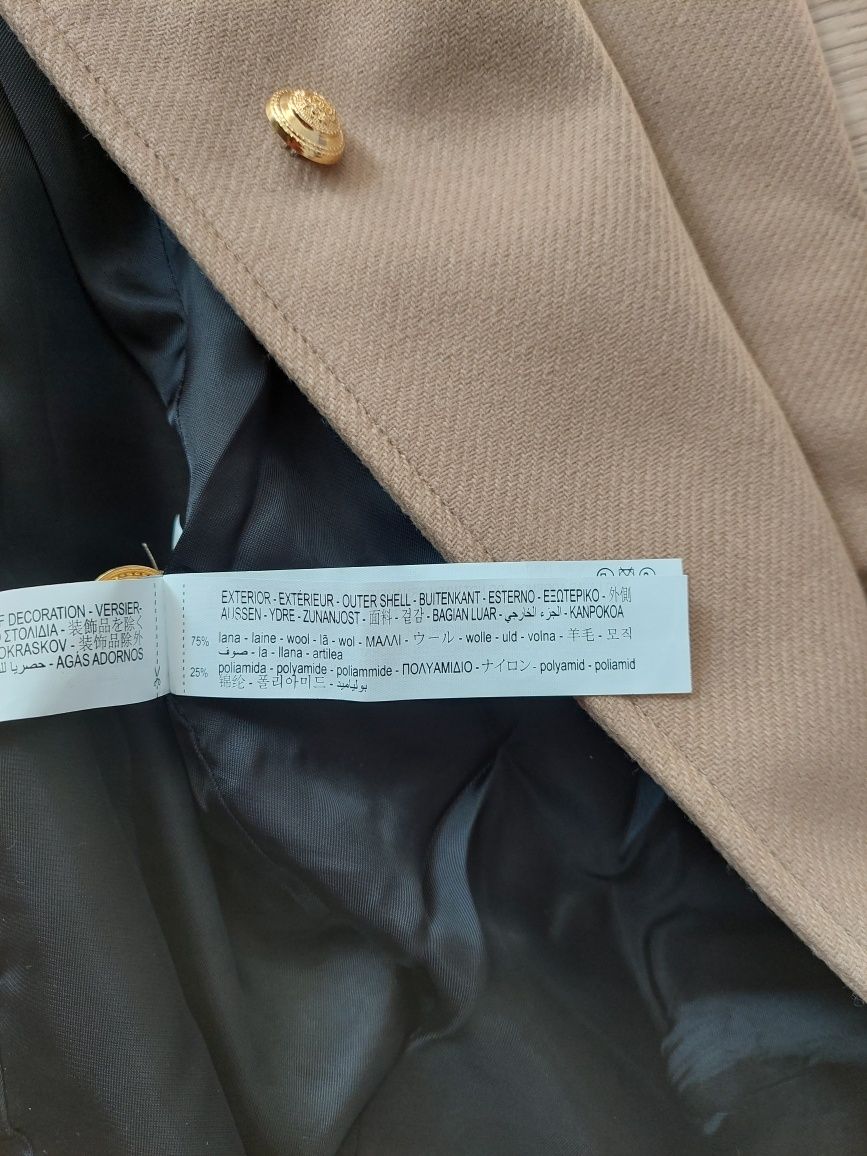Wełniany płaszcz Zara rozmiar S