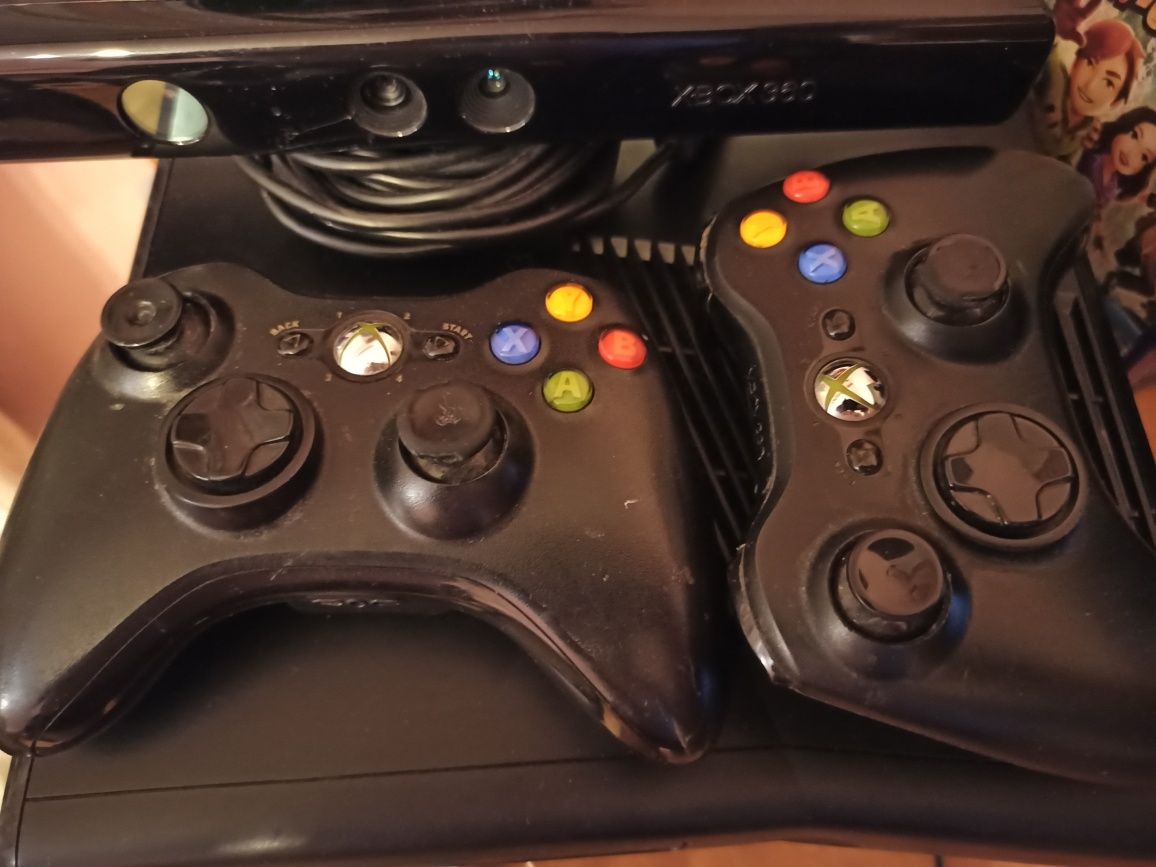 Xbox 360 dwa pada , Kinect