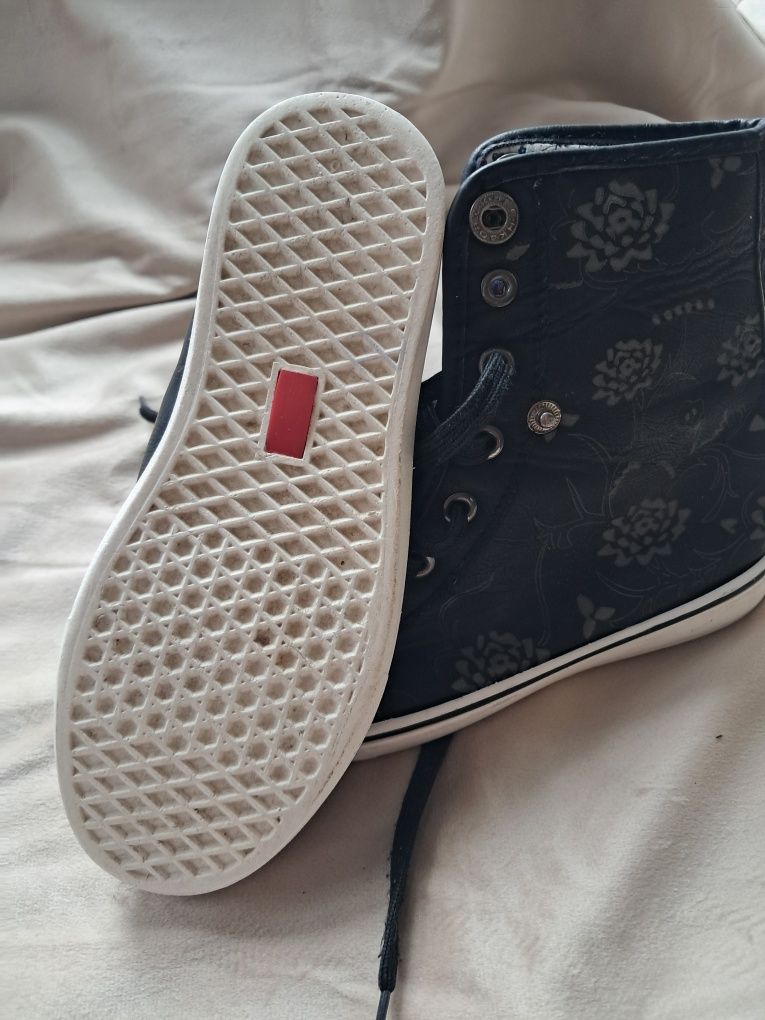 Czarne trampki rozmiar 34