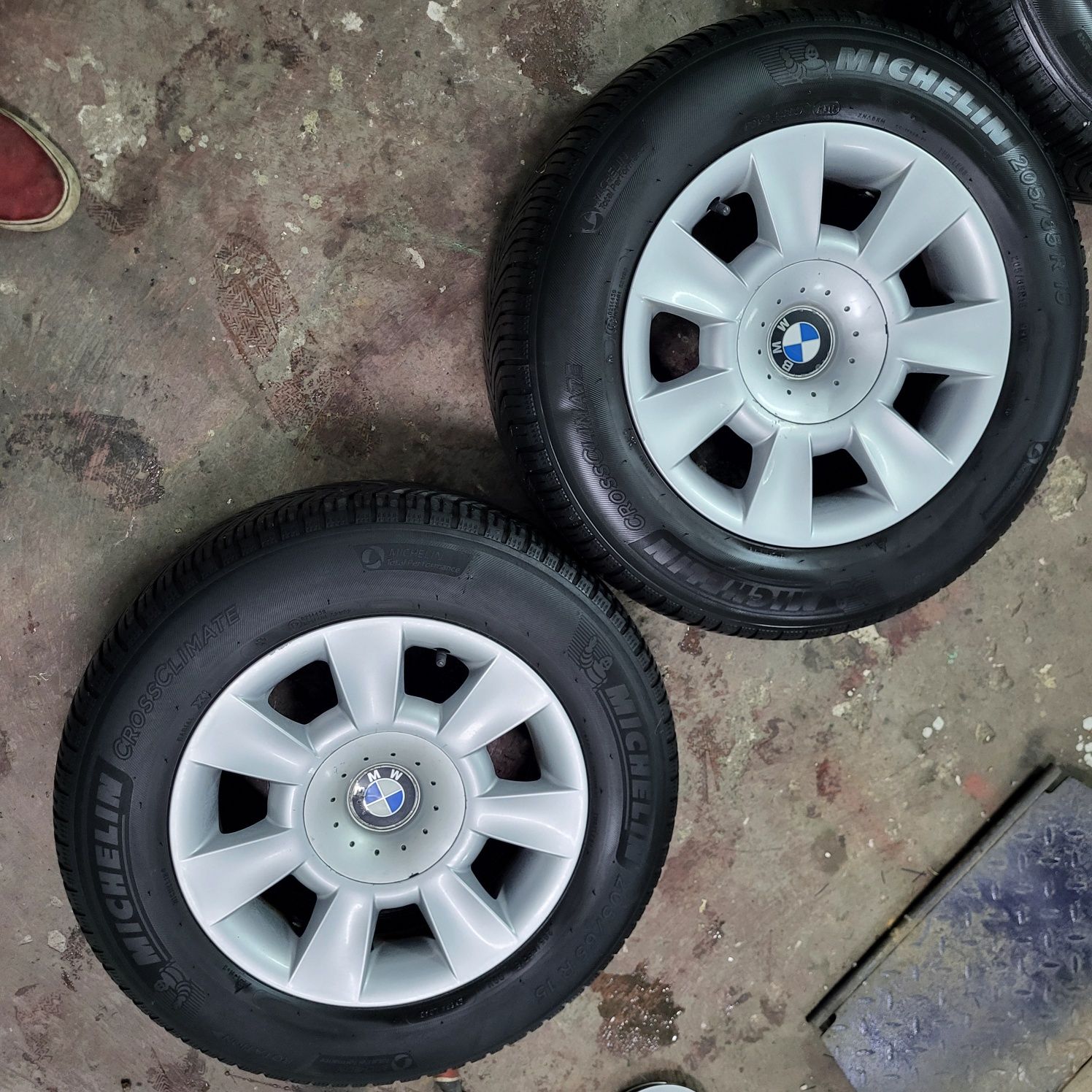 5x120 styling 83 felgi aluminiowe bmw 15 opony letnie komplet