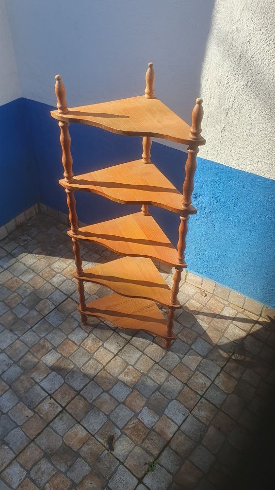 Floreiras de canto