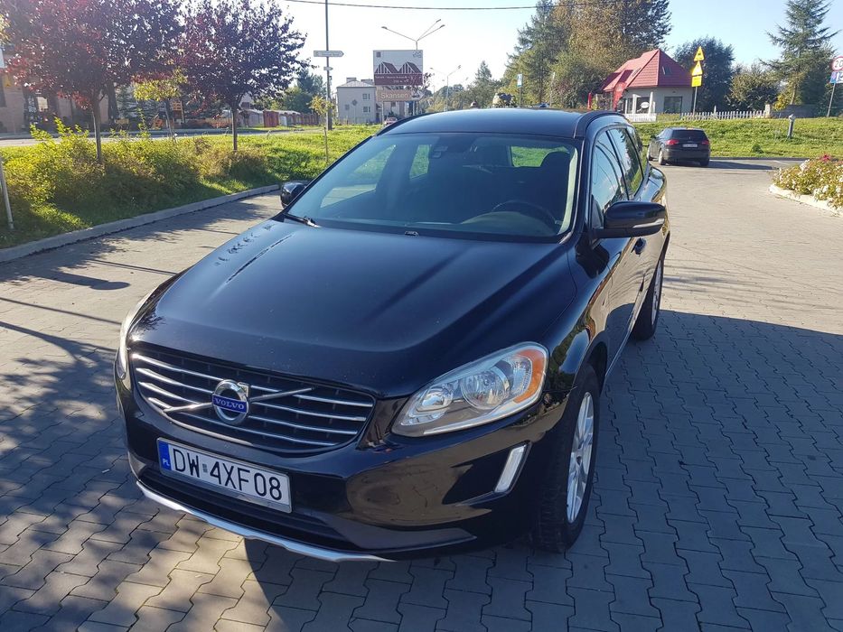 Volvo XC 60 T5 245 KM