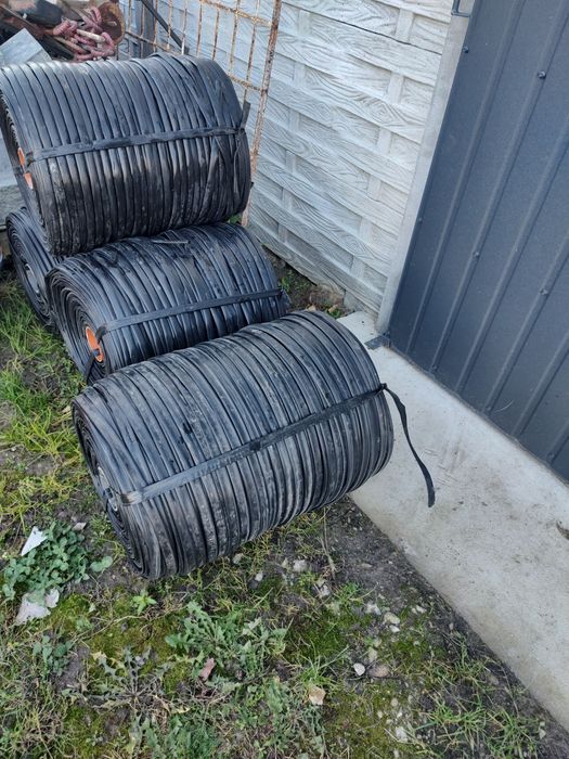 Sprzedam taśmy kroplujace mocne używane 4 lata