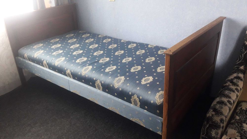 продам кроватьб.у
