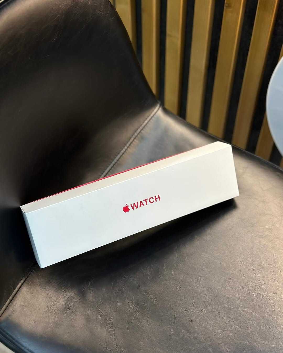 Apple Watch Series 7 41mm Red