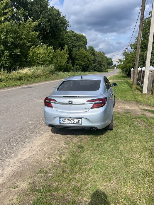 Opel insignia 2.0 turbo 2015 офіційна оригінальний пробіг
