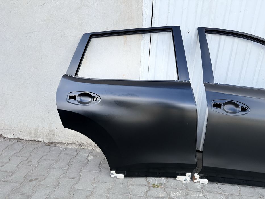 Дверка дверь задня передня ліва права Rogue T32 Рог т32 розборка