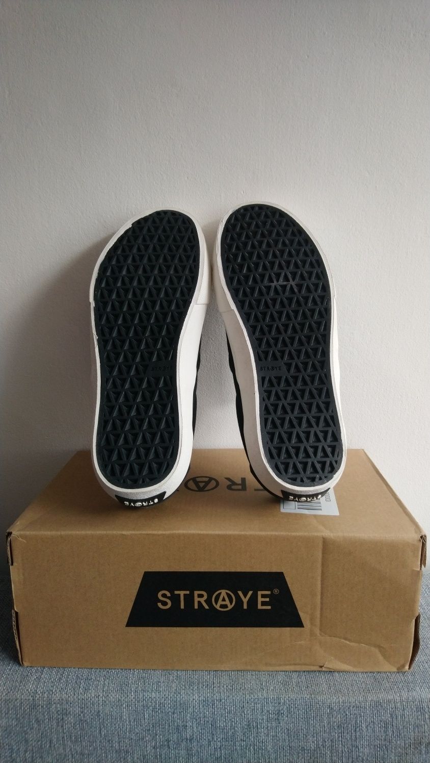 Straye ventura slip-on 43 (vans)