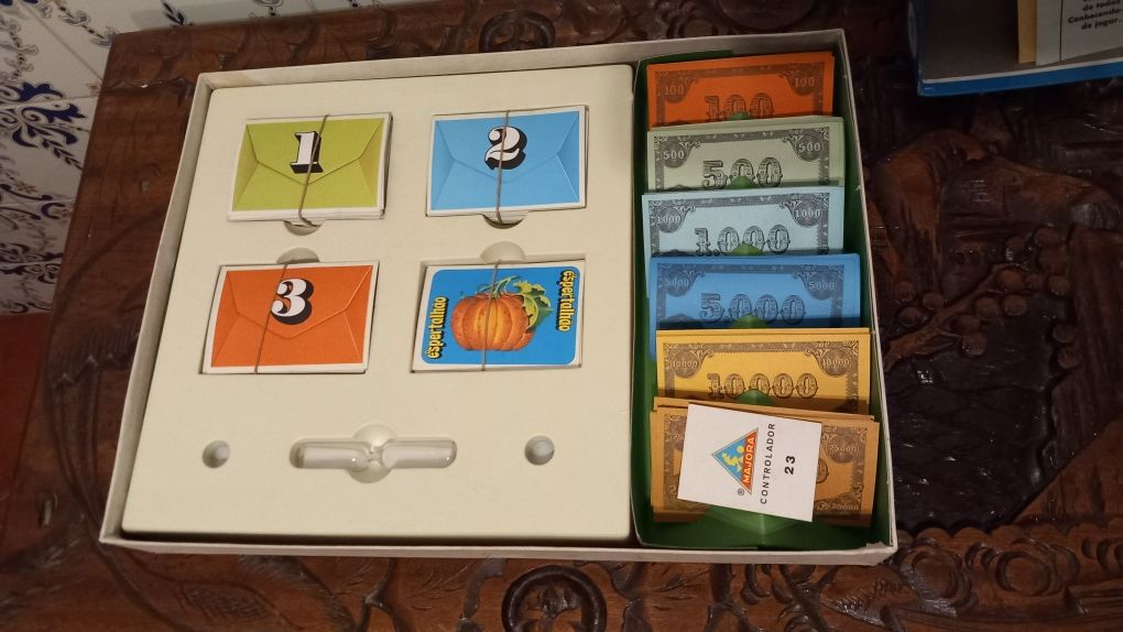 Jogo de tabuleiro : O ESPERTALHÃO