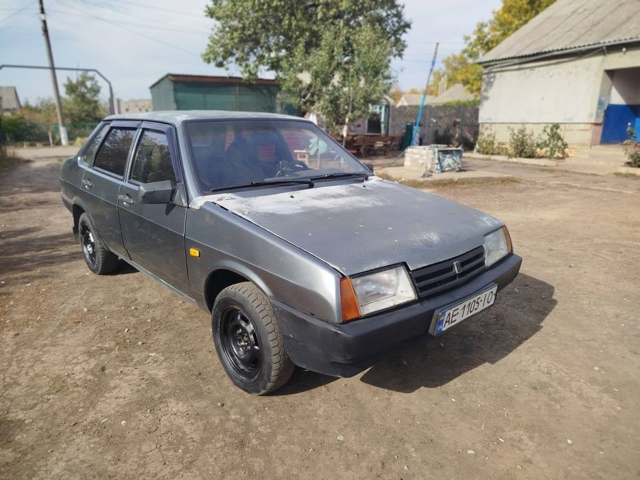 Продам ваз 21099 2006 г.в инжектор