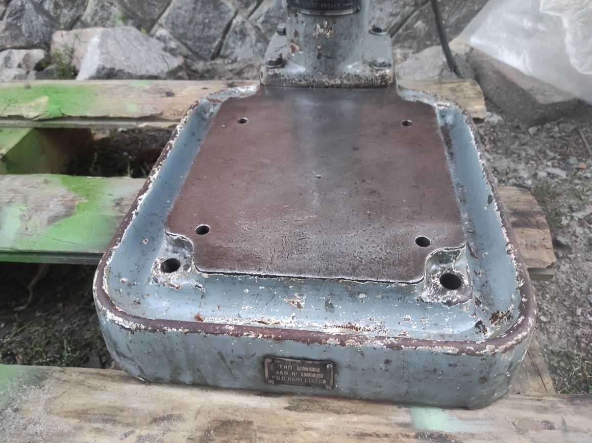 Свердлильний станок НС-12 А Жальгирис Литва+ стіл