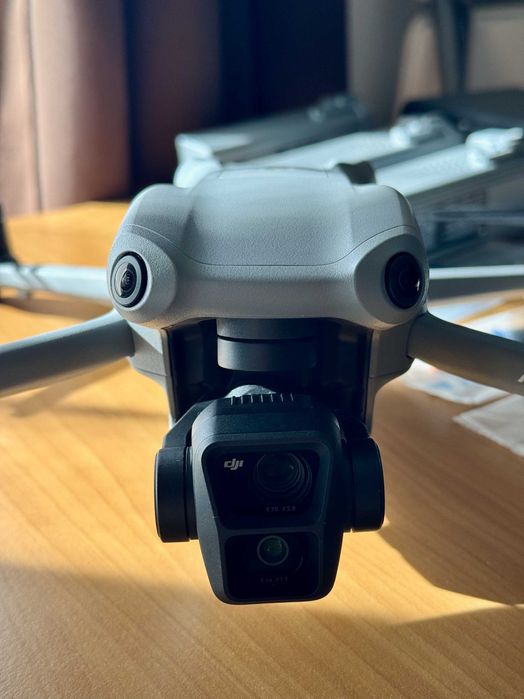 DJI Air 3 Fly More Combo em Excelente Estado + Seguro DJI Até Jan 2026