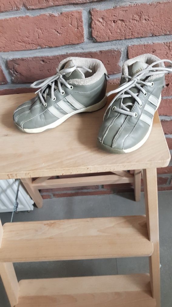 Buty dla dziewczynki Adidas