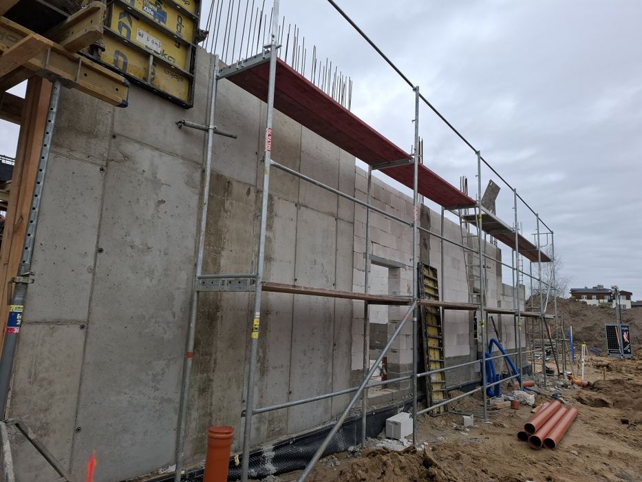 Rusztowanie fasadowe plettac elewacyjne