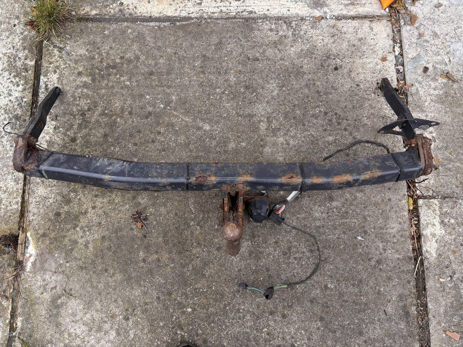 Фаркоп Renault Scenic 3 оригінал